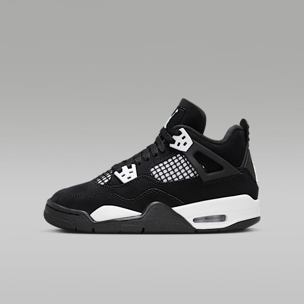 Black and white jordans boys online